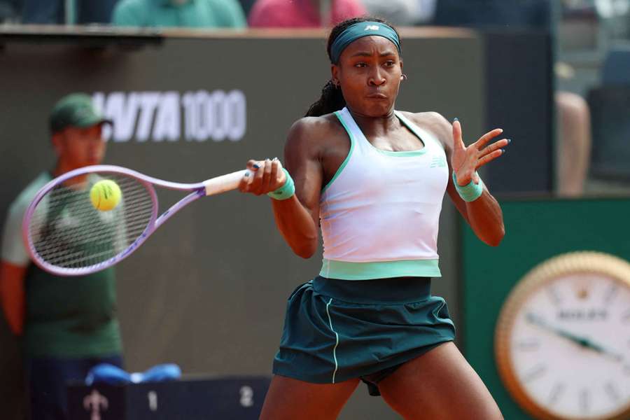 Tenis Flash: Gauff czy Switolina? Najpierw jednak dokończenie meczu Sinnera Tenis Flash: Gauff czy Switolina? Najpierw jednak dokończenie meczu Sinnera