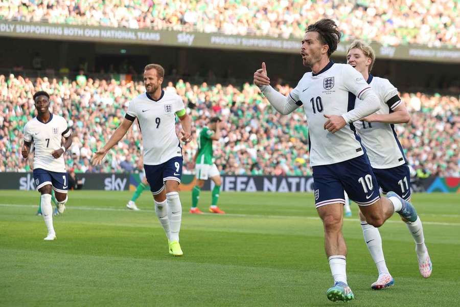 Grealish celebra su gol ante Irlanda