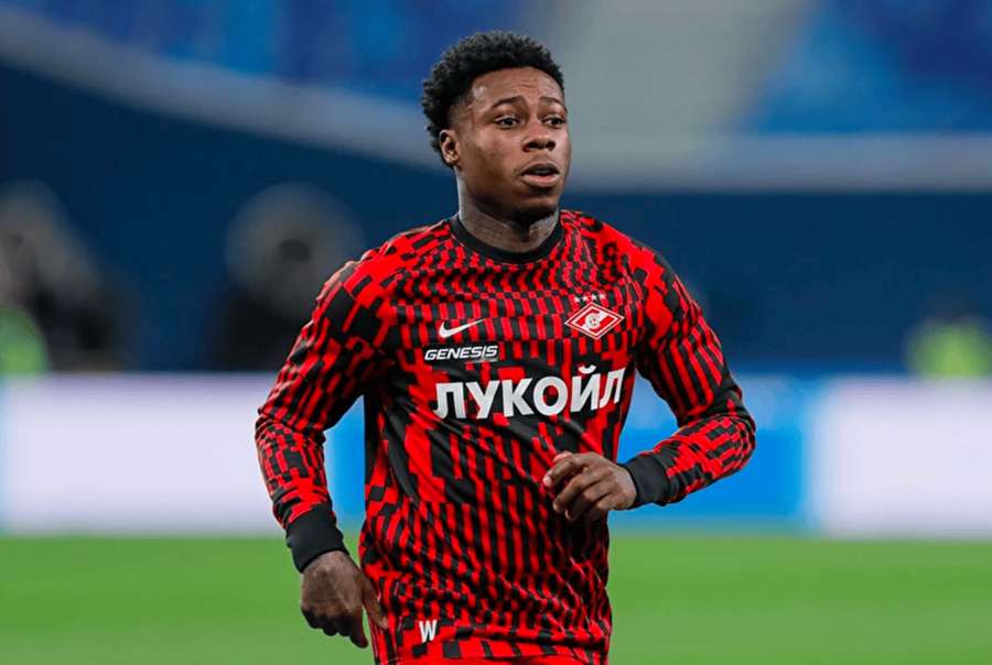 Odsouzený Promes míří zpátky do Nizozemska, Spojené arabské emiráty ho vydaly Odsouzený Promes míří zpátky do Nizozemska, Spojené arabské emiráty ho vydaly