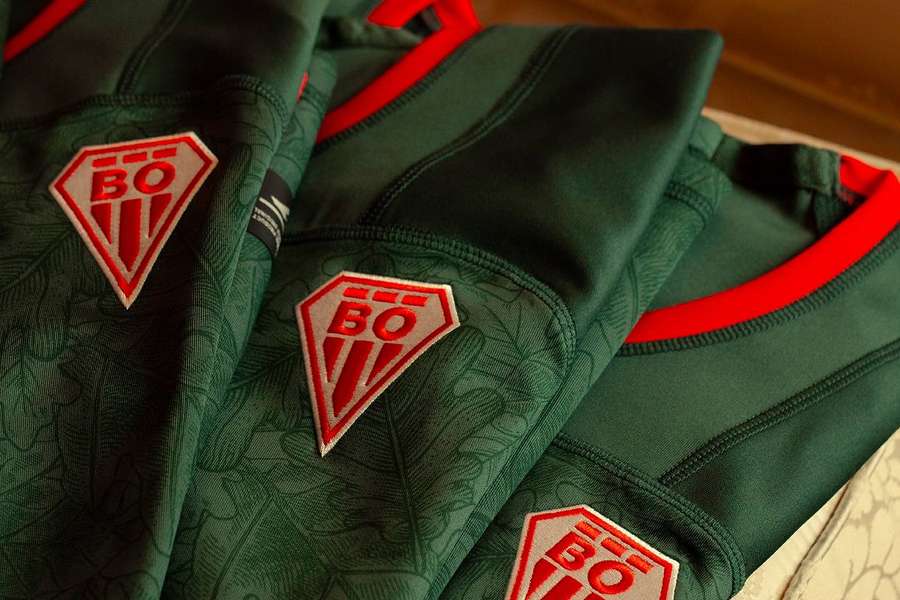 Le maillot extérieur du BO Le maillot extérieur du BO