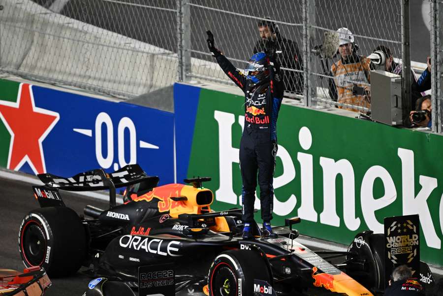 Verstappen is on top of the world again