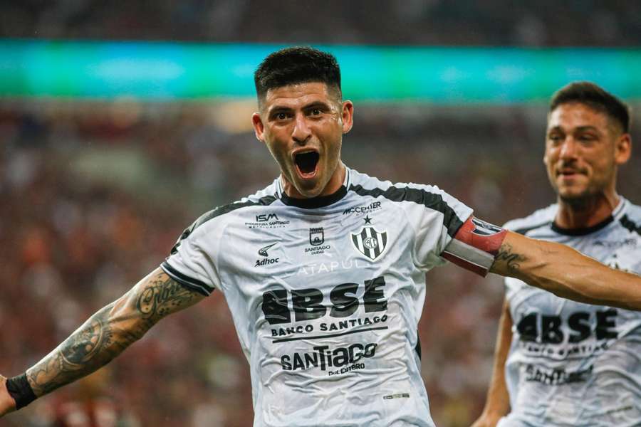 Florentín fez o segundo gol do Central Córdoba contra o Flamengo
