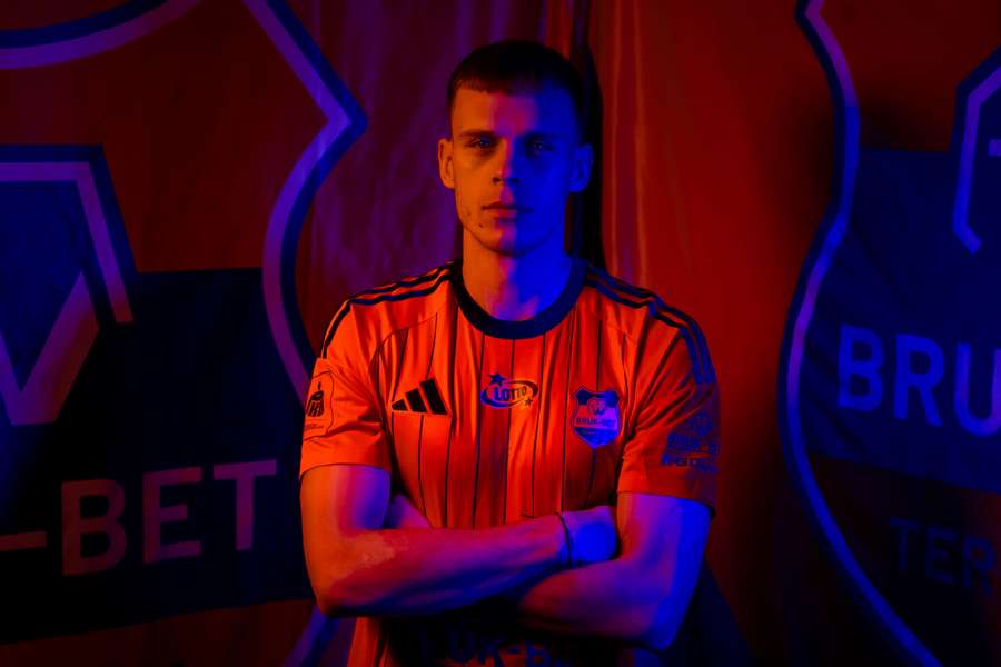 Beniaminek znalazł sposób na utrzymanie? Chorwacki napastnik w Niecieczy