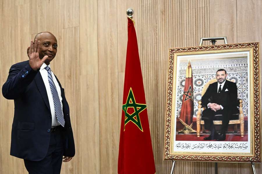 Aucun pays d'Afrique traité "de manière préférentielle", affirme le président de la CAF