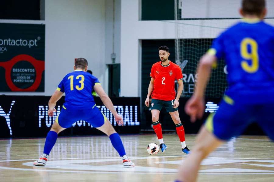 Portugal goleou a Bósnia em Porto Salvo