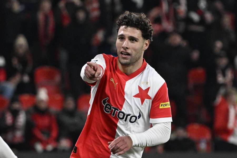 Giannis-Fivos Botos zamířil ze Slavie do Pardubic. Giannis-Fivos Botos zamířil ze Slavie do Pardubic.