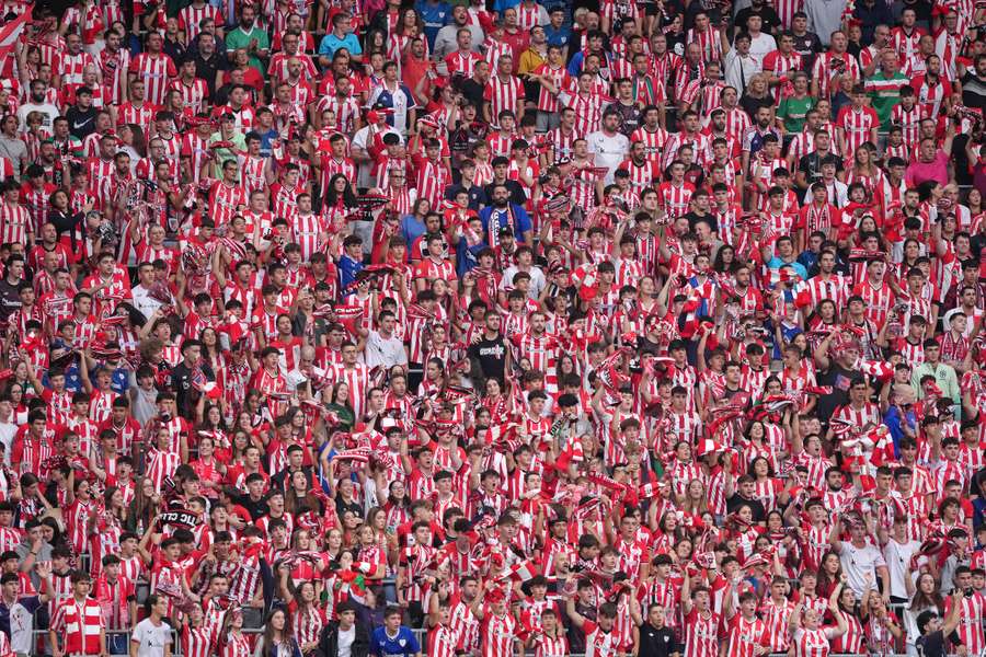 La afición del Athletic apoyará a su equipo sin condiciones ante la Roma