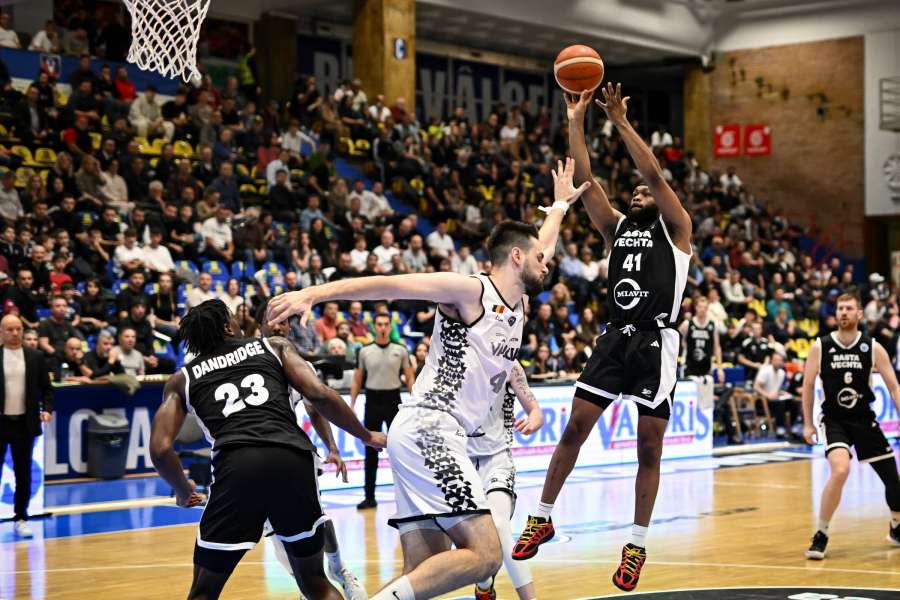 CS Vâlcea a debutat cu stângul în FIBA Europe Cup CS Vâlcea a debutat cu stângul în FIBA Europe Cup