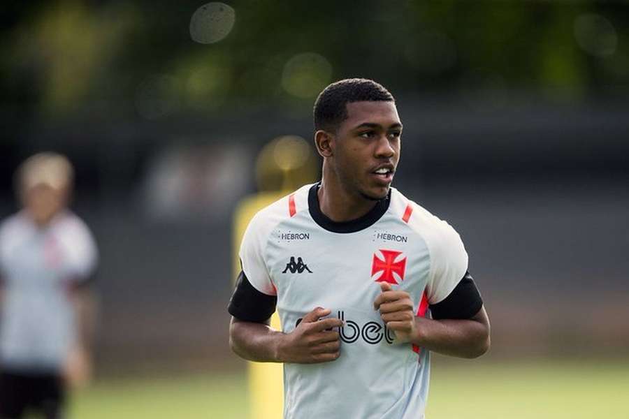 Rayan tem contrato com o Vasco da Gama até dezembro de 2025