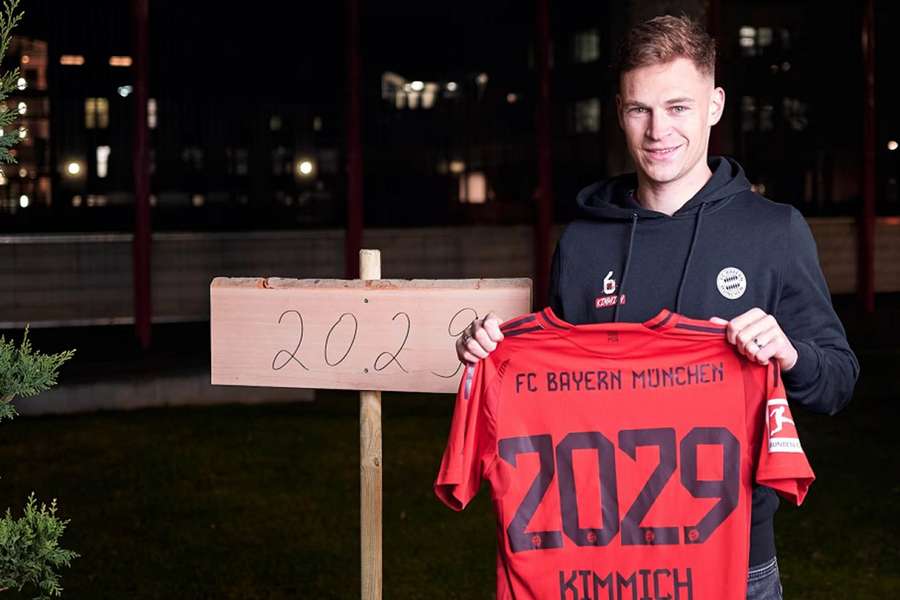 REVEALED: Kimmich rejected two bigger offers to re-sign with Bayern Munich