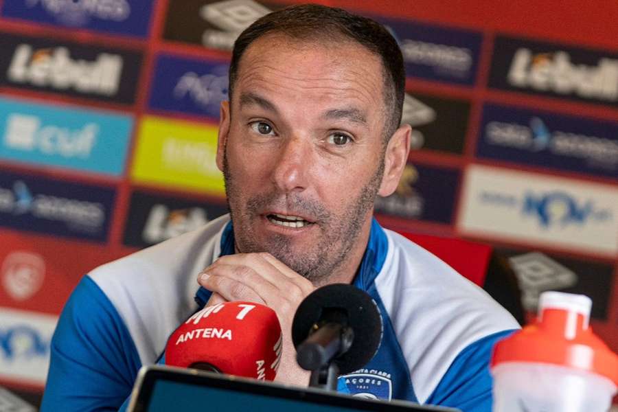 Petit falou aos jornalistas