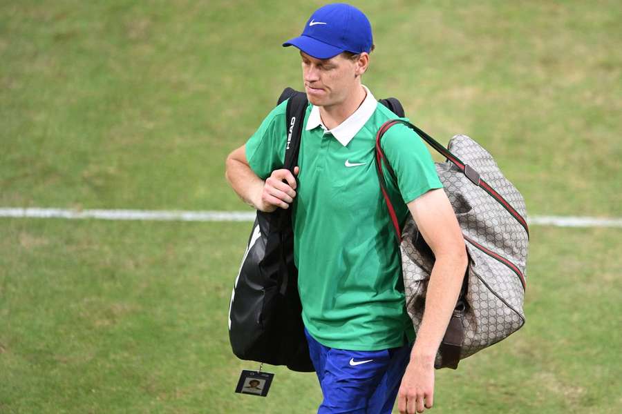 Obrońca tytułu Jannik Sinner poniósł szokującą porażkę z Alexandrem Bublikiem w Halle