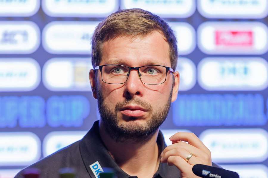Jaron Siewert kehrt zur nächsten Saison in die Handball-Bundesliga zurück. Jaron Siewert kehrt zur nächsten Saison in die Handball-Bundesliga zurück.