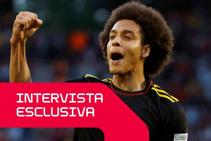 Axel Witsel esulta dopo un gol con il Belgio Axel Witsel esulta dopo un gol con il Belgio