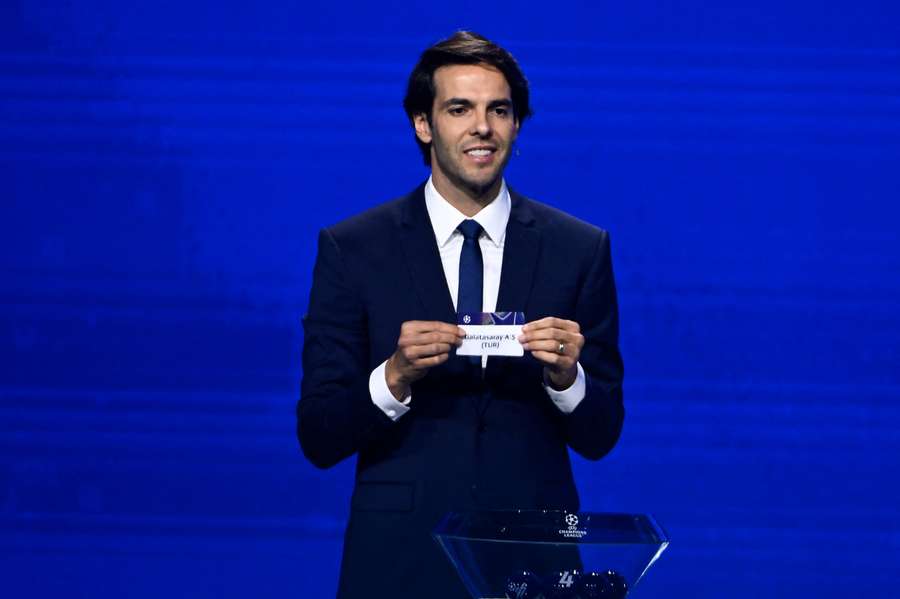 Fußball-Legende Kaka bei der Auslosung am Donnerstag