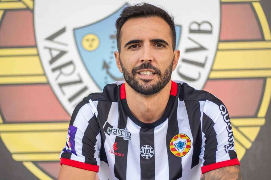 Zé Manuel assinou com o Varzim até 2026