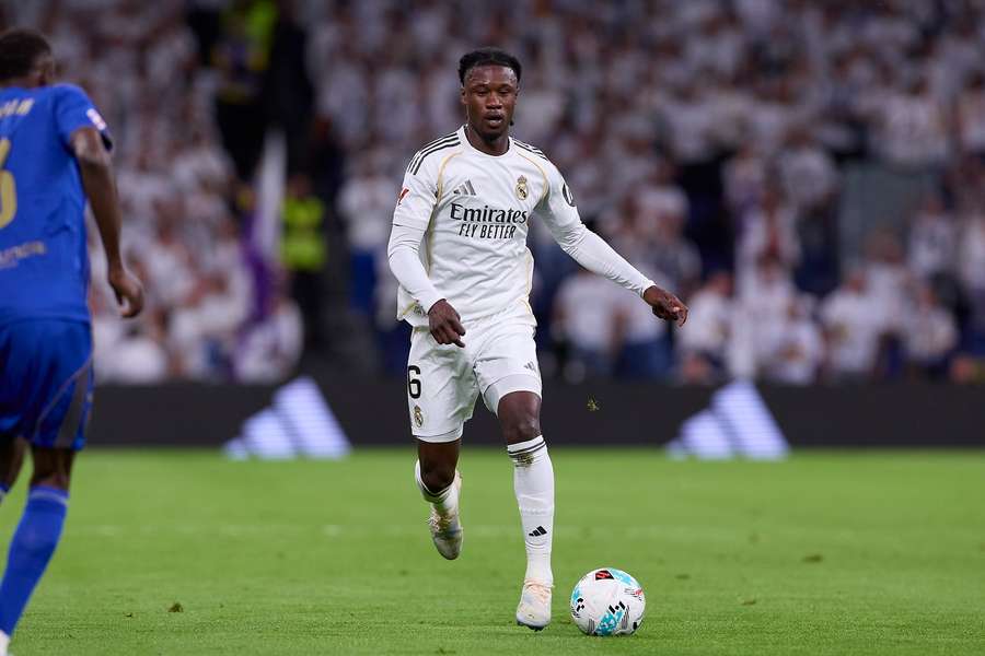 Man United turn to Real Madrid's Eduardo Camavinga in hunt for midfield enforcer Man United turn to Real Madrid's Eduardo Camavinga in hunt for midfield enforcer