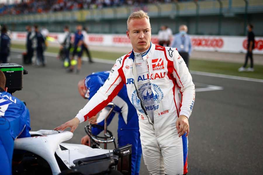 Piloto russo de F1 Mazepin autorizado a competir na União Europeia Piloto russo de F1 Mazepin autorizado a competir na União Europeia