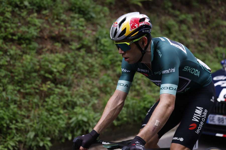 Wout van Aert nog in goede gezondheid in de vijftiende etappe