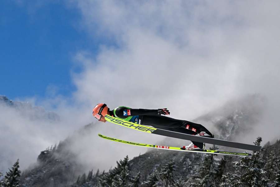 Daniel Huber muss seinen Start in die neue Skisprung-Saison noch vertagen.