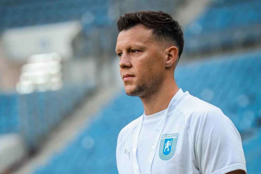 Universitatea Craiova răsuflă ușurată! Cât timp stă pe tușă Adrian Rus Universitatea Craiova răsuflă ușurată! Cât timp stă pe tușă Adrian Rus