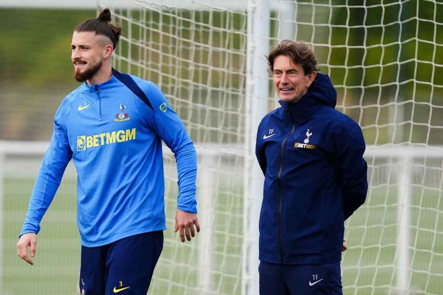 Thomas Frank și Radu Drăgușin Thomas Frank și Radu Drăgușin