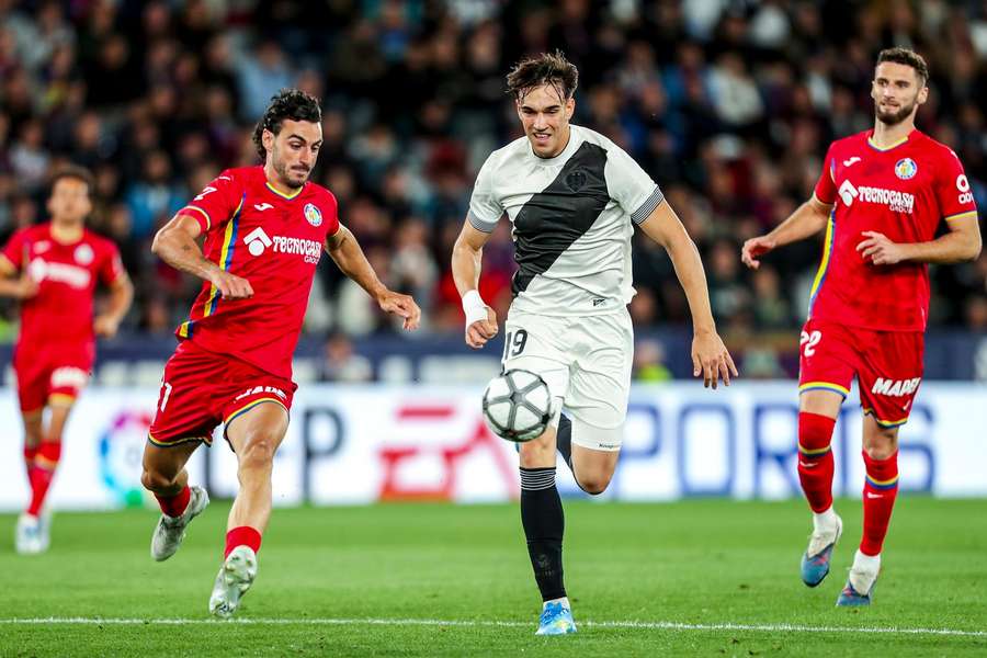 Gol Espiego w końcówce dał Levante cenne zwycięstwo nad Getafe. Gol Espiego w końcówce dał Levante cenne zwycięstwo nad Getafe.