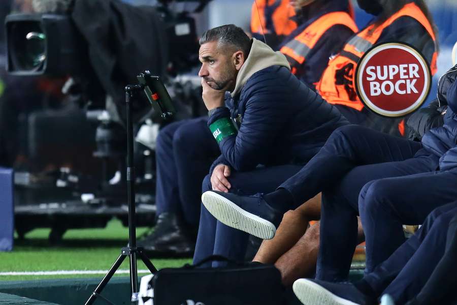 Rui Borges admite dificuldades para substituir André Luís