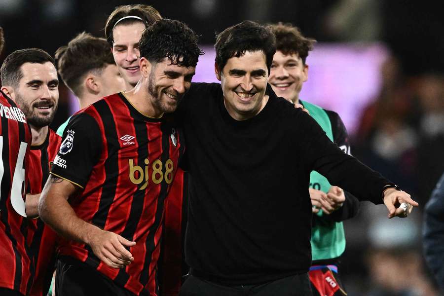 Andoni Iraola celebrates with Marcos Senesi after his last home match for the club Andoni Iraola celebrates with Marcos Senesi after his last home match for the club