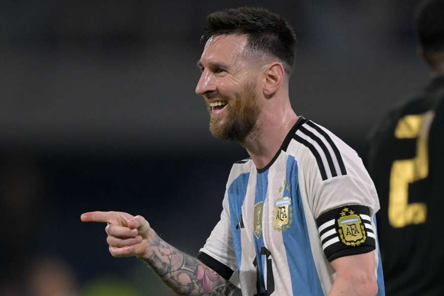 Messi supera i 100 gol in nazionale