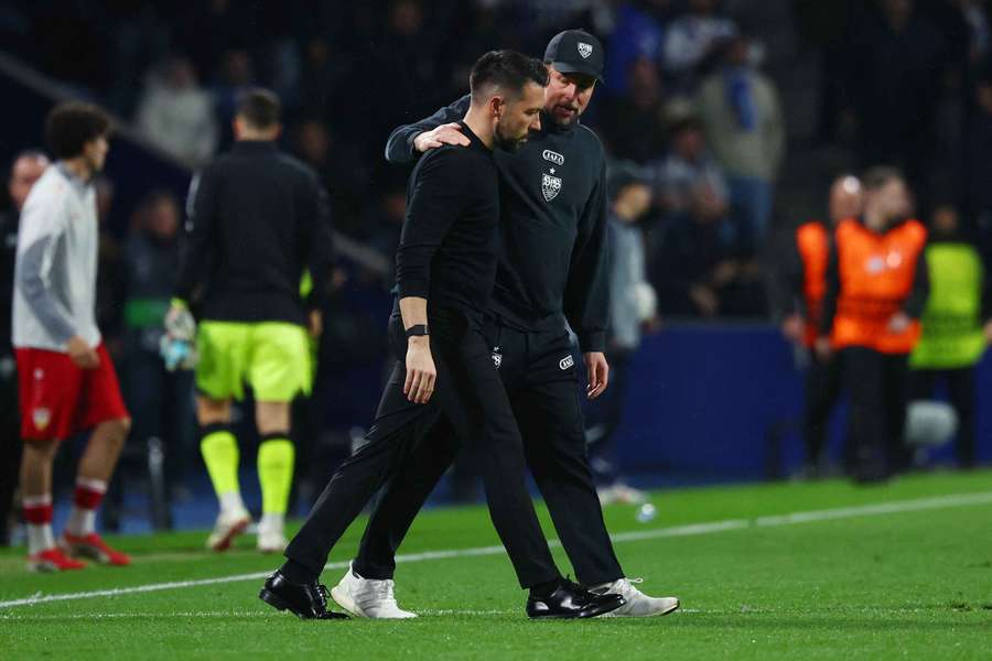 Sebastian Hoeness com Francesco Farioli