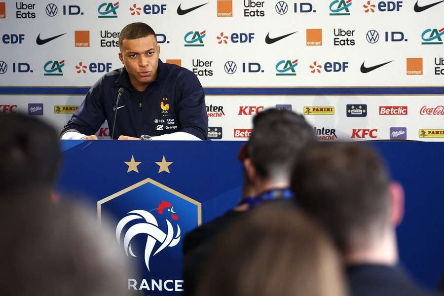 Kylian Mbappé in conferenza stampa
