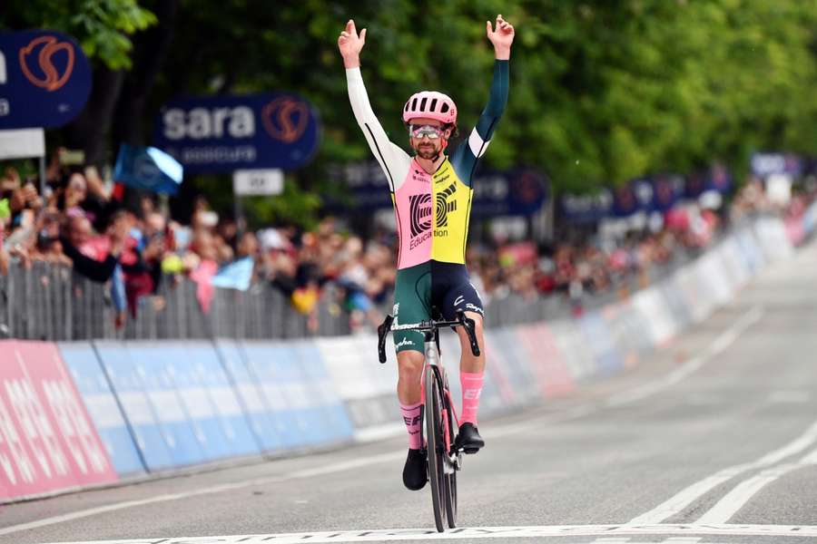 À 22 ans, Ben Healy remporte sa première étape sur un Grand Tour