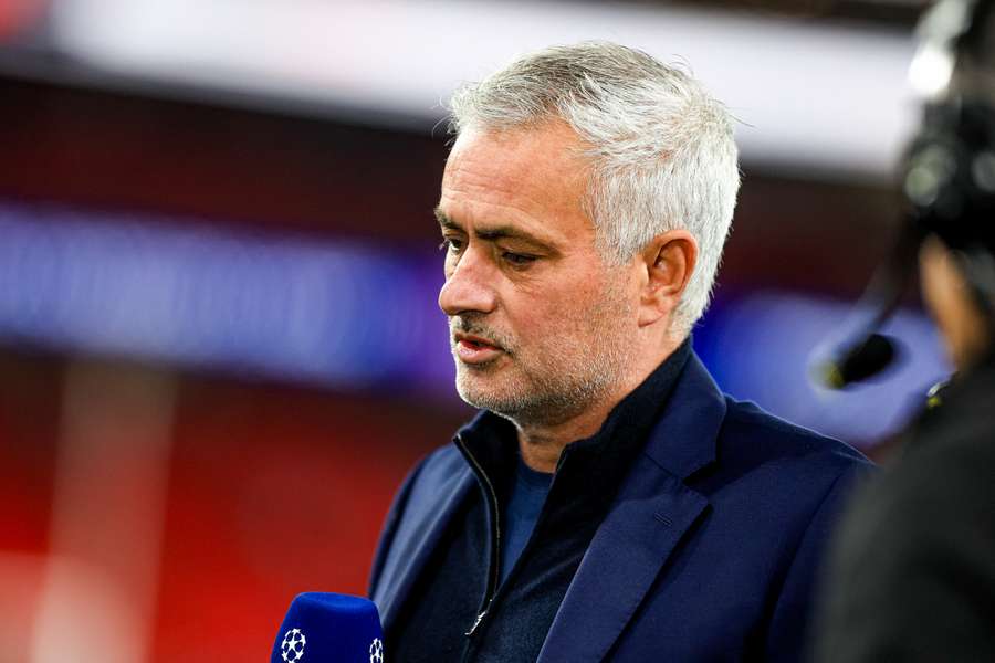 Josè Mourinho durante il match di Champions League Benfica-Napoli