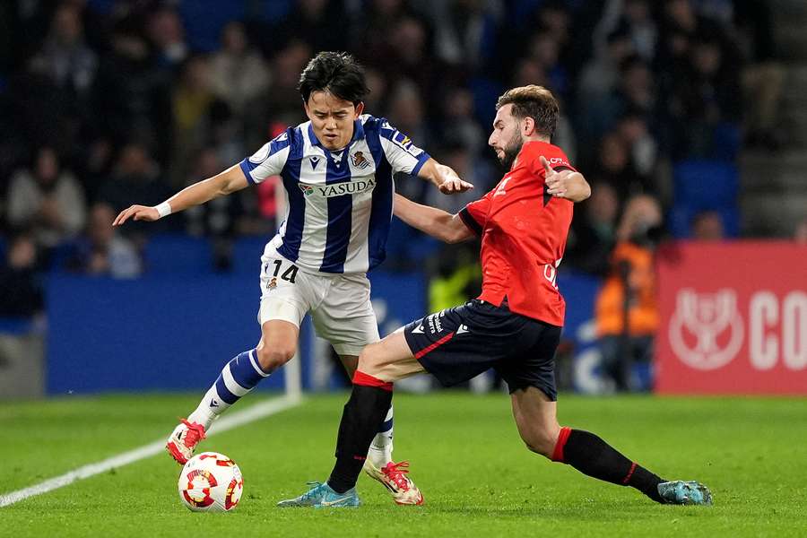 Moncayola intenta parar a Kubo