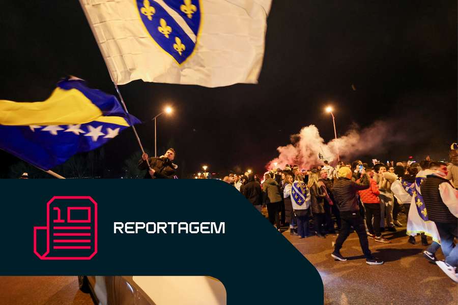 Adeptos da Bósnia-Herzegovina em festa