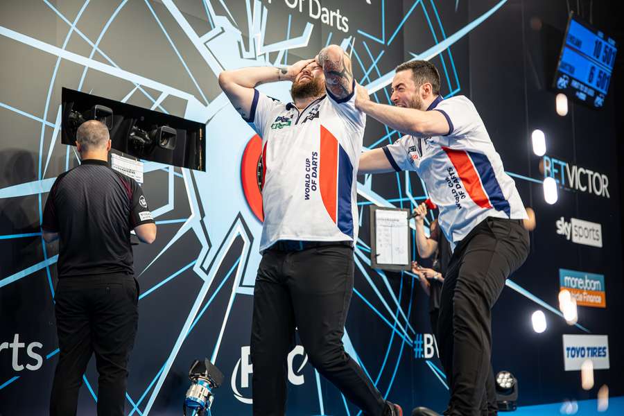 Michael Smith won the World Cup of Darts representing England with Luke Humphries Michael Smith won the World Cup of Darts representing England with Luke Humphries