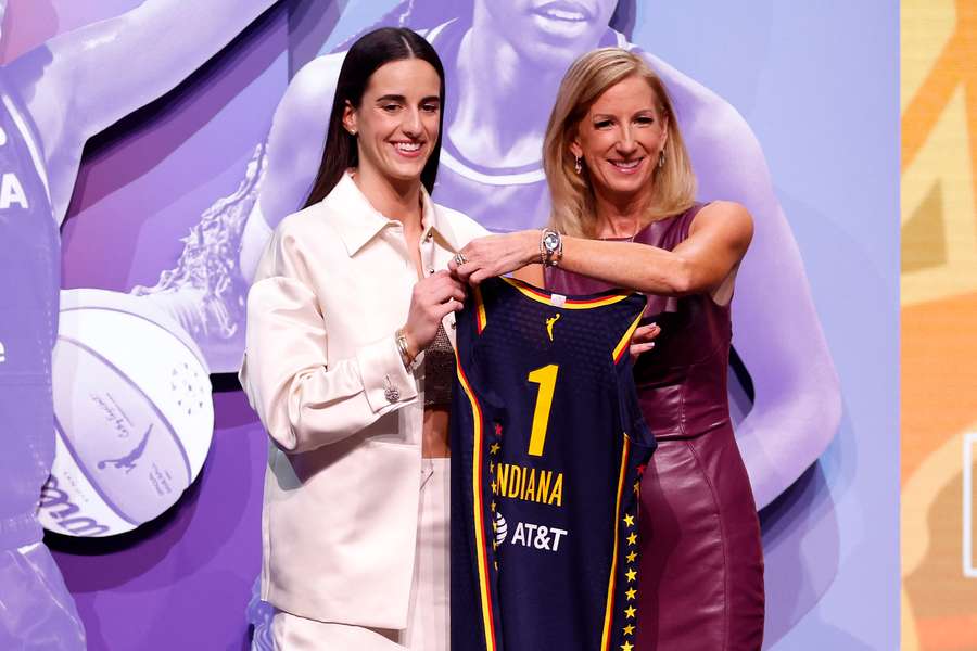 Kvindeligt basketfænomen ender i Indiana i WNBA-draft
