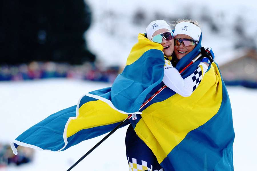 Milano Cortina: dominio svedese nello skiathlon femminile, oro a Karlsson 