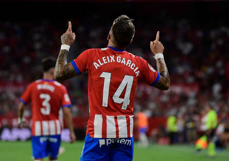 Aleix García celebra um golo com o Girona