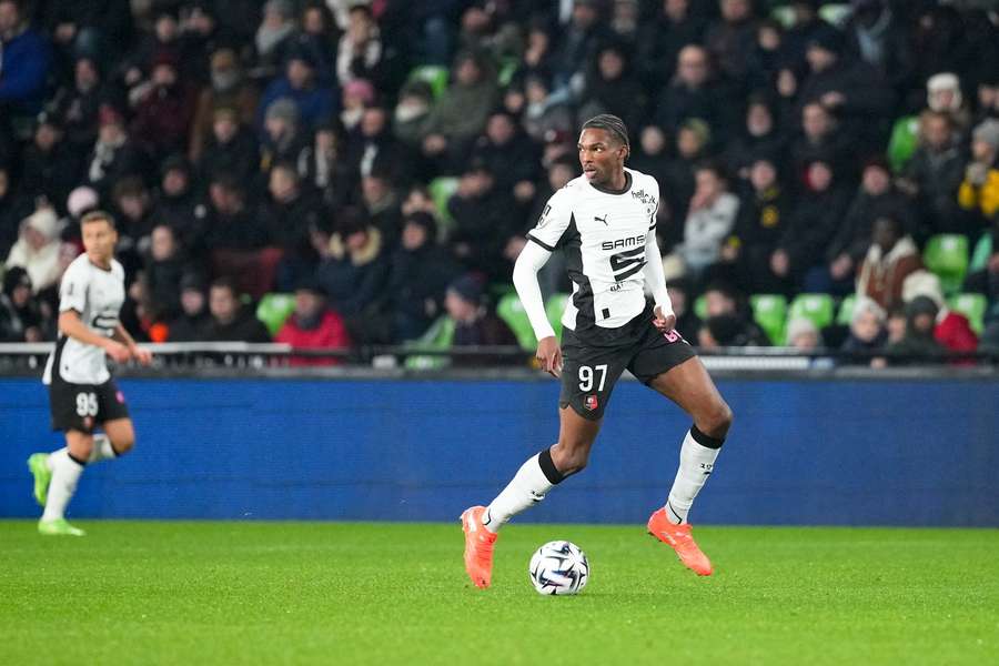 Jérémy Jacquet tem contrato com o Rennes até 2029 Jérémy Jacquet tem contrato com o Rennes até 2029