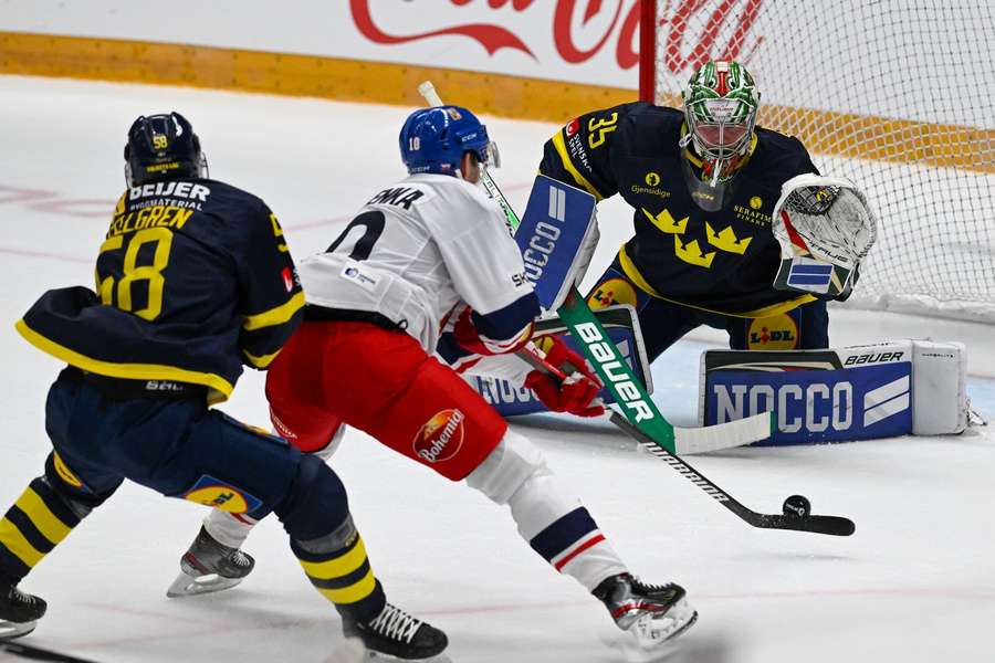 Červenka měl v utkání se Švédskem jednu z největších šancí českých hokejistů.