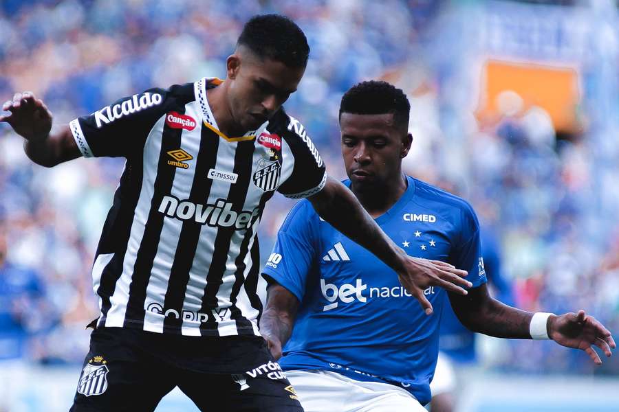 Cruzeiro e Santos não foram além do nulo no Mineirão
