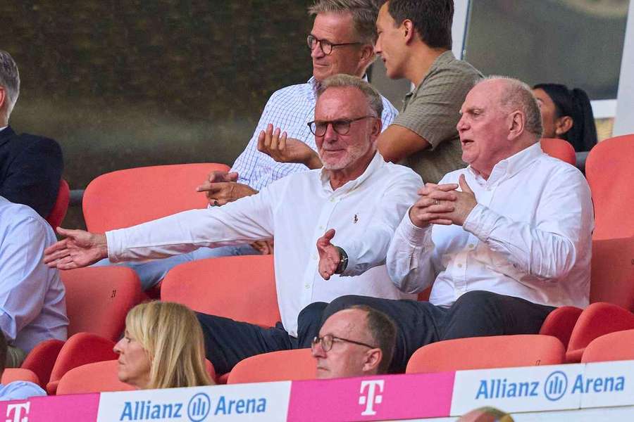 Belastungsdebatte: Rummenigge sieht Spieler verantwortlich - "ein Stück hineinmanövriert"