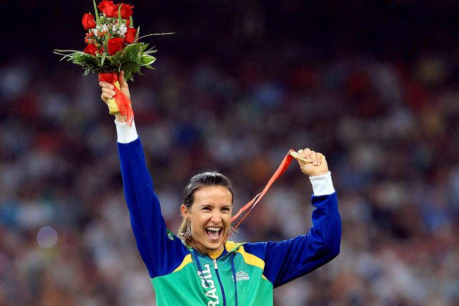 Maurren Maggi, dona do único ouro do atletismo brasileiro feminino