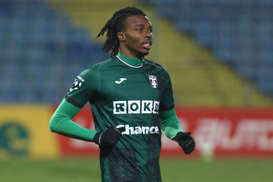 Karviná si pojistila svého hlavního útočníka Luckyho Ezeha