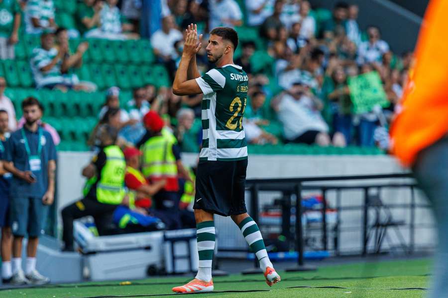 Gonçalo Inácio foi capitão do Sporting frente ao Nottingham Forest