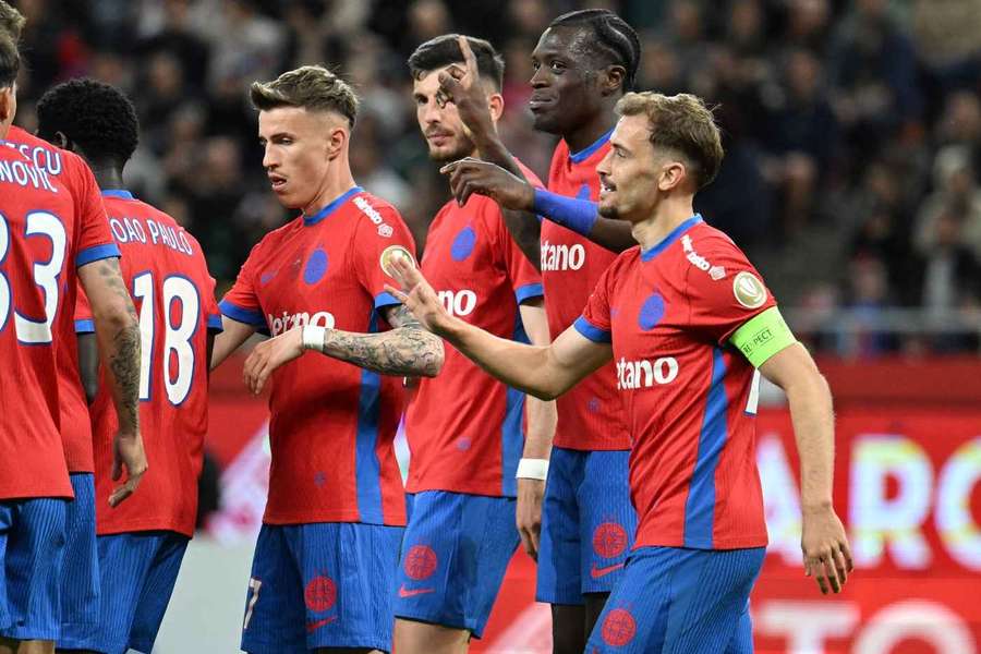 Aflăm ultima echipă care pleacă din Superliga României Aflăm ultima echipă care pleacă din Superliga României
