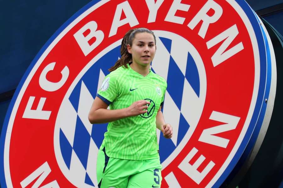 Lena Oberdorf wechselt von Wolfsburg zum FC Bayern.