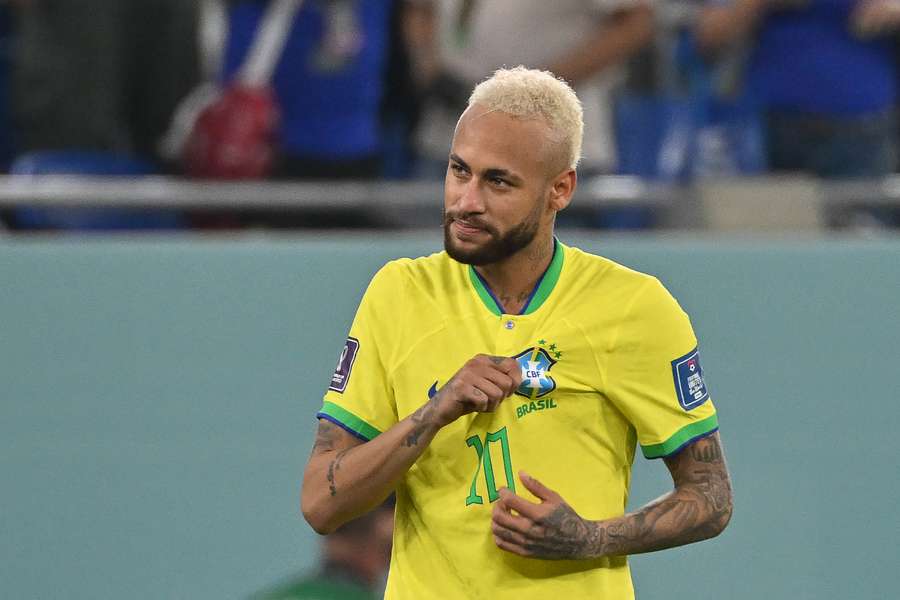 Neymar chegou aos 76 golos pela seleção brasileira